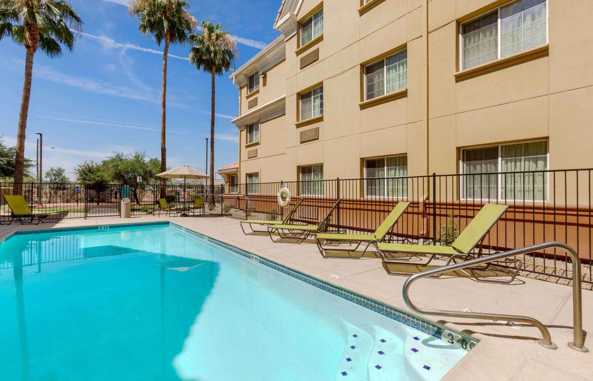 Extended Stay America Suites - Phoenix - Airport - Tempe Buitenkant foto